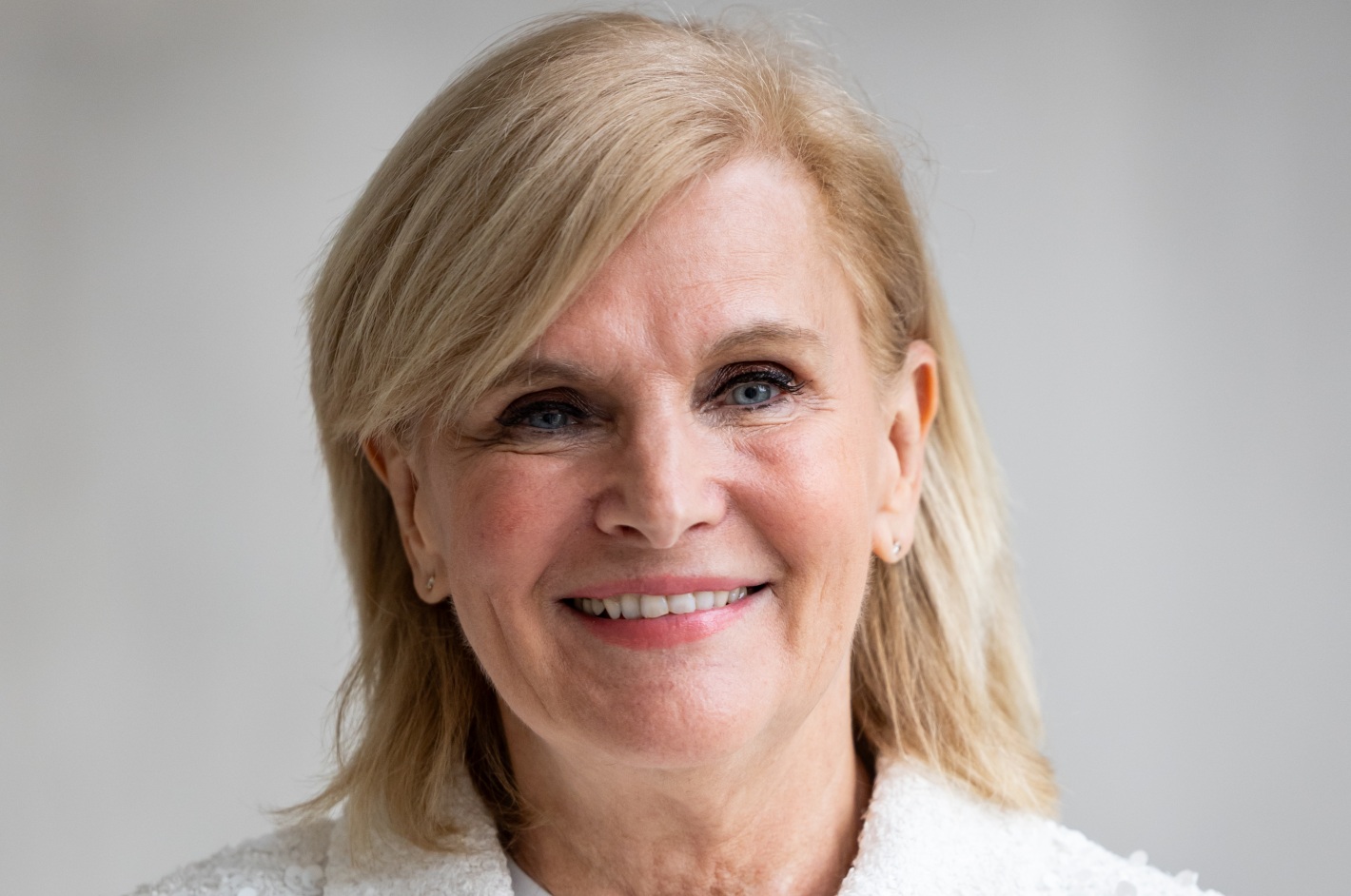 MARÍA NEIRA