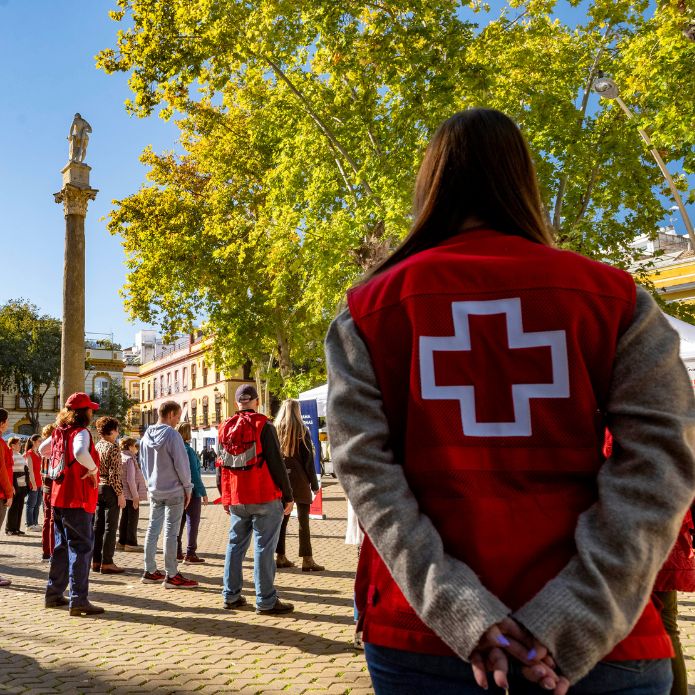 Manos, miradas y sonrisas que sostienen: así es el valor del voluntariado
