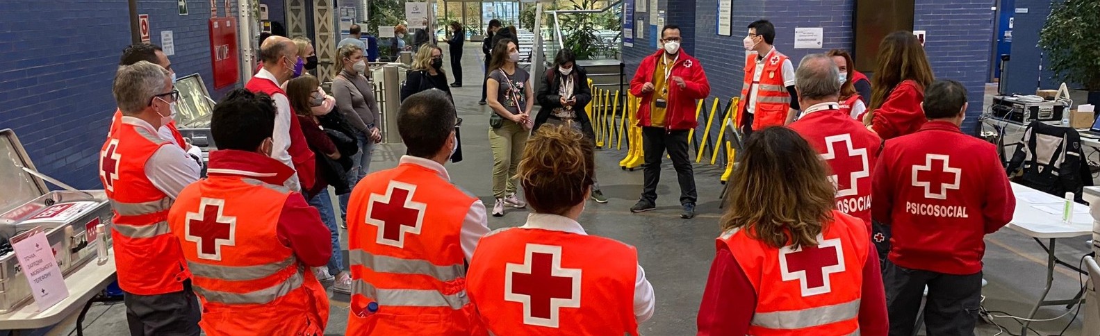 Más de 1.500 personas voluntarias de Cruz Roja están colaborando en la crisis de Ucrania desde España