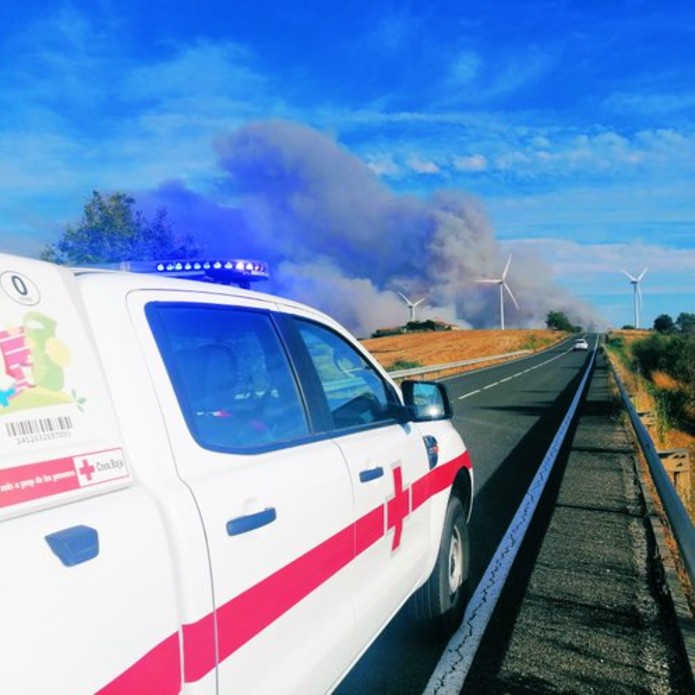 Sense treva: la Creu Roja es mobilitza davant els 6 incendis que han afectat Catalunya