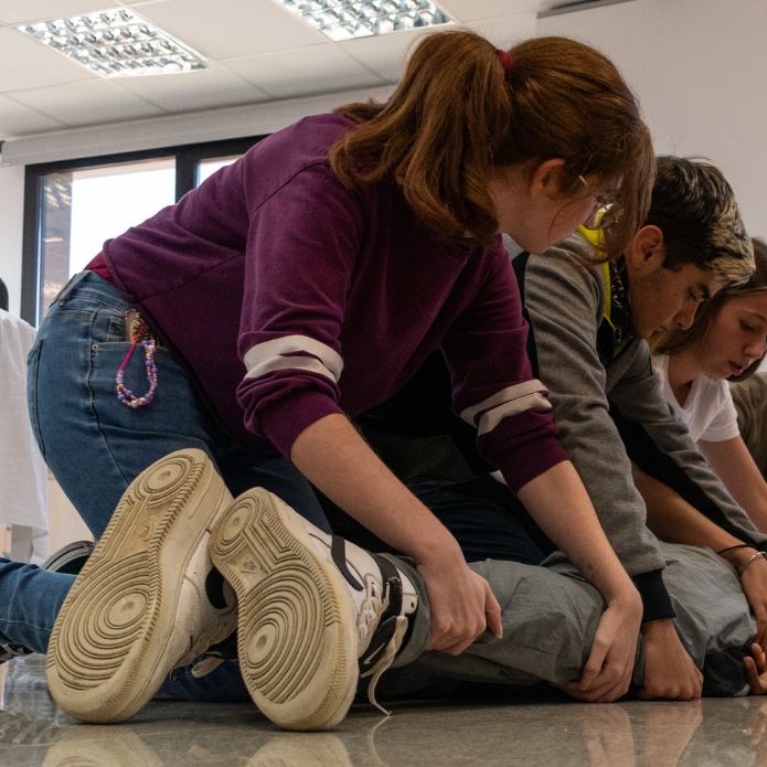 ¿Qué es la posición lateral de seguridad y cuándo se utiliza?