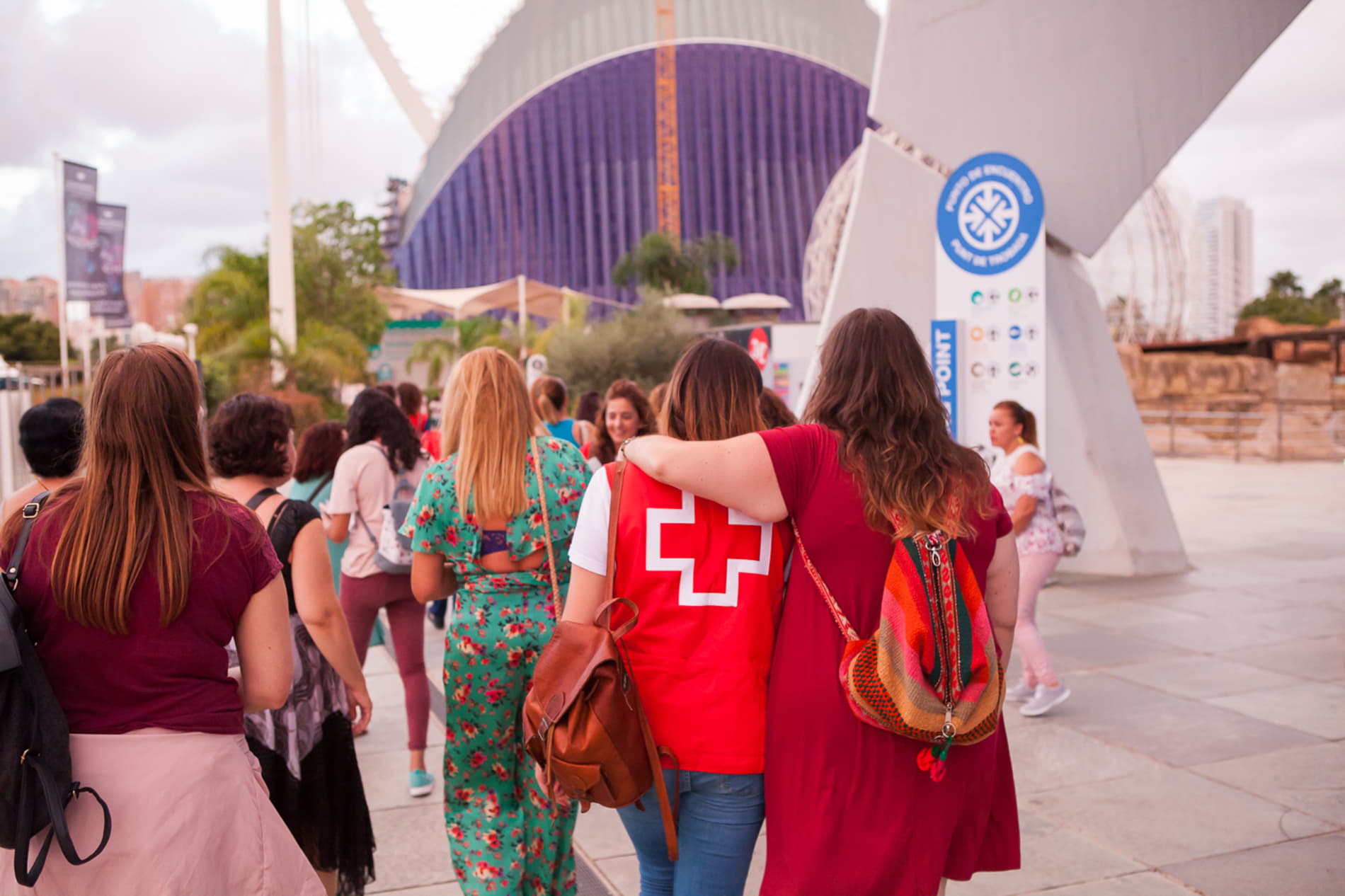 JUNTES_EXCURSION_OCEANOGRAFICO.jpg
